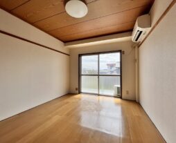 カレッジハウス湖山/205号室