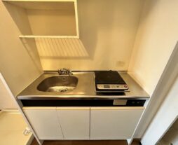 エムフラット/C201号室